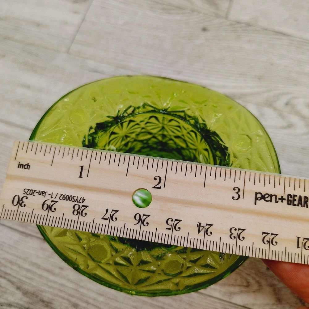 Green Glass Top Hat Vintage Whimsy Decor Collectible Display Toothpick Holder - Picture 6 of 10